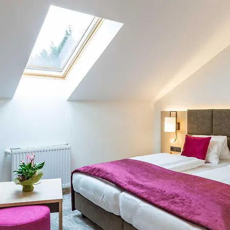 Frühstückspension Zur Bahn Lassnitzhoehe