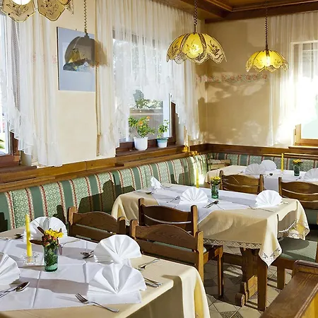 Frühstückspension Zur Bahn Lassnitzhoehe